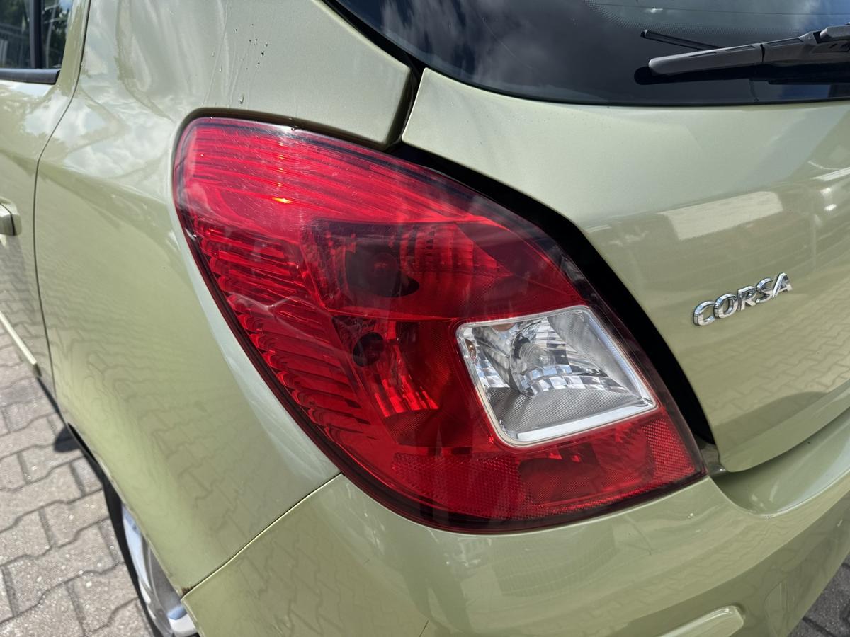 Opel Corsa D original R&uuml;cklicht R&uuml;ckleuchte Schlussleuchte links 5-T&uuml;rer Bj.2006